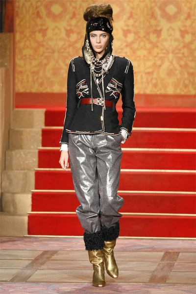Look 26